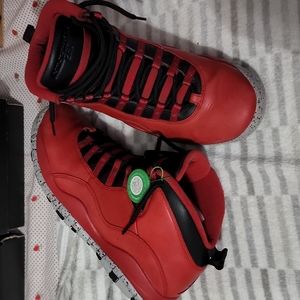 Jordan bulls over broadway